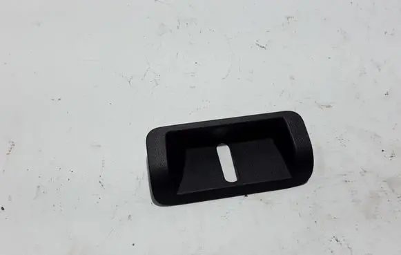 Dacia Spring Other trunk/boot trim element 909305452R