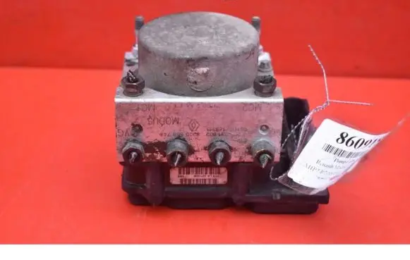 Renault Modus ABS Pump 8200559748