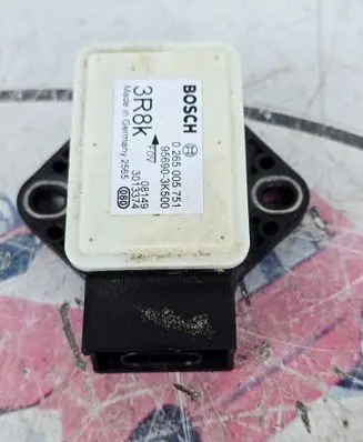 Hyundai Santa Fe ESP acceleration yaw rate sensor 0265005751 3013374 956903K500