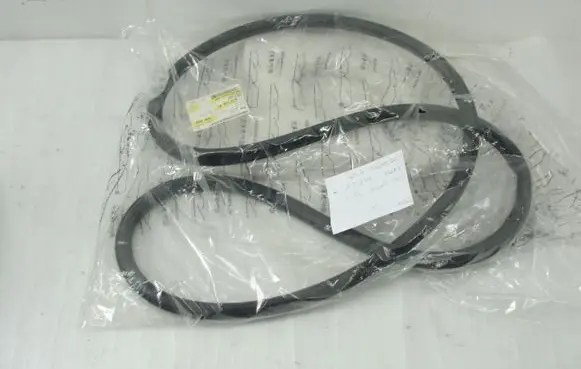 Seat Arona Front door rubber seal 6F9867366G