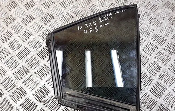 Rear vent window glass