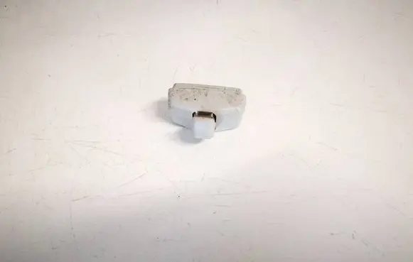 Sun visor clip/hook/bracket
