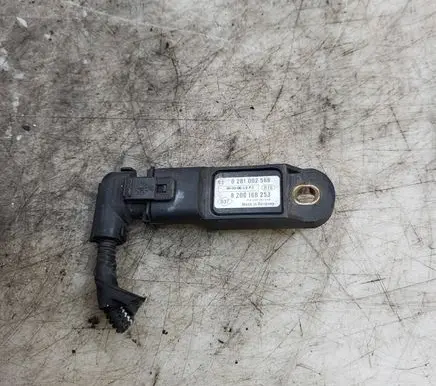 Renault Megane III Air pressure sensor 8200168253 0281002566