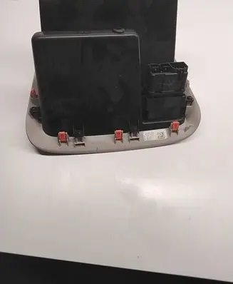 Chrysler Pacifica USB control unit 6EM051D2AD