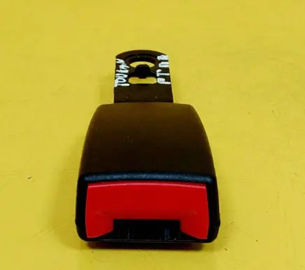 Volkswagen Touran I Rear seatbelt buckle 1T0858492D