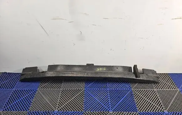 Front bumper foam support bar