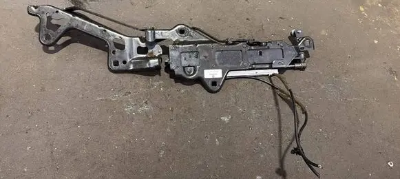 Volvo C70 Tailgate/trunk/boot hinge 09166636