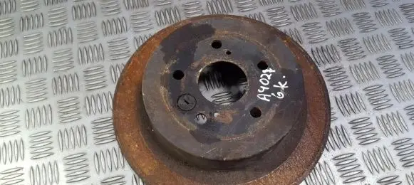 Toyota RAV 4 (XA20) Rear brake disc