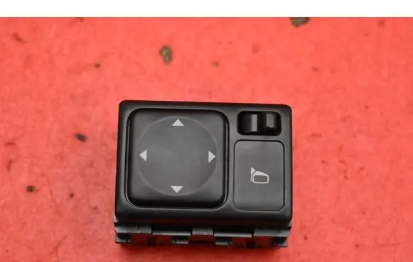 Nissan Micra Mirror heating switch 