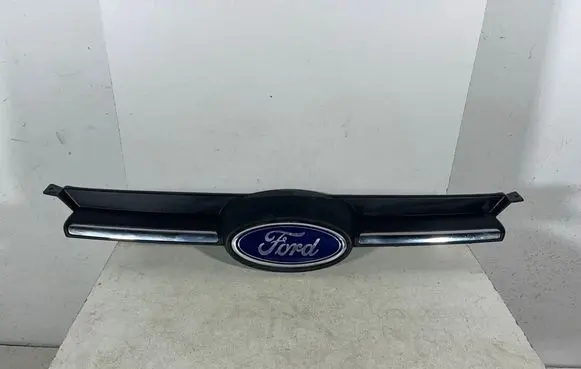 Ford Focus Front bumper upper radiator grill BM51BA133B BM518200B