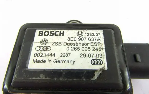 Volkswagen PASSAT B5.5 ESP acceleration yaw rate sensor 8E0907637A 0265005245