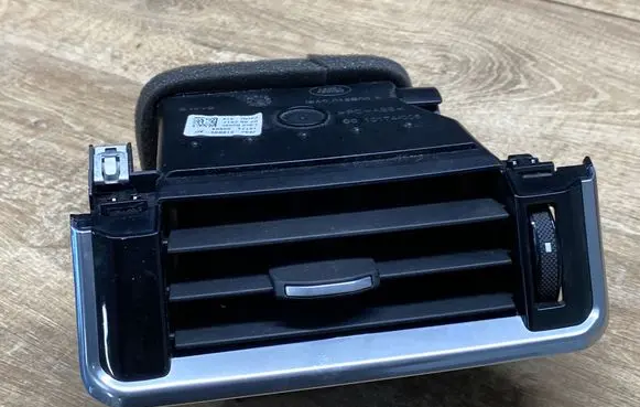 Land Rover Range Rover Velar Dashboard air vent grill cover trim J8A2018B09A 061017400
