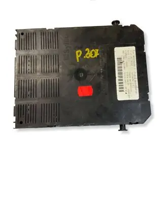 Peugeot 307 Fuse module 9644098180