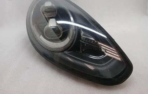 Porsche Panamera (970) Headlight/headlamp 97063197204
