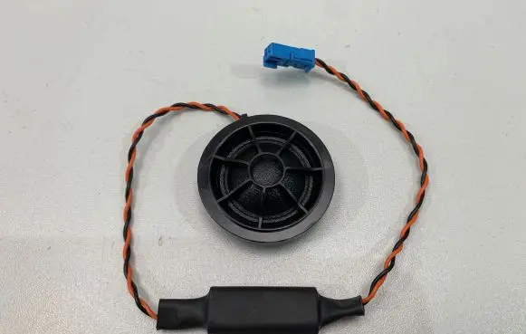 BMW X3 G01 Front door high frequency speaker 6809632
