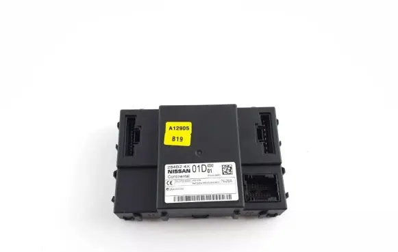 Nissan Navara D40 Comfort/convenience module 284B24X01D 5WK48812 5WK49850
