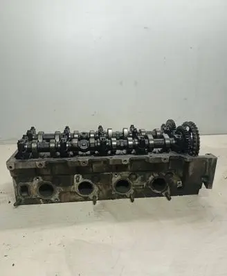 Mercedes-Benz Vito Viano W638 Engine head R6110160901
