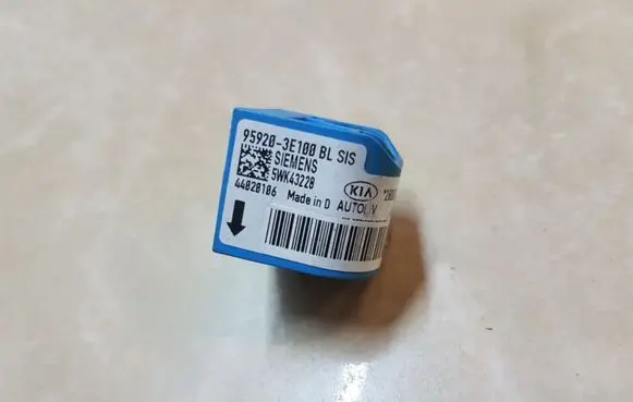 KIA Sorento Airbag deployment crash/impact sensor 959203E100