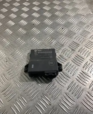Audi A6 Allroad C6 Gateway control module 4F0907468M 4F0907468F