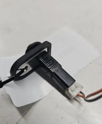 Hyundai Santa Fe Front door sensor 