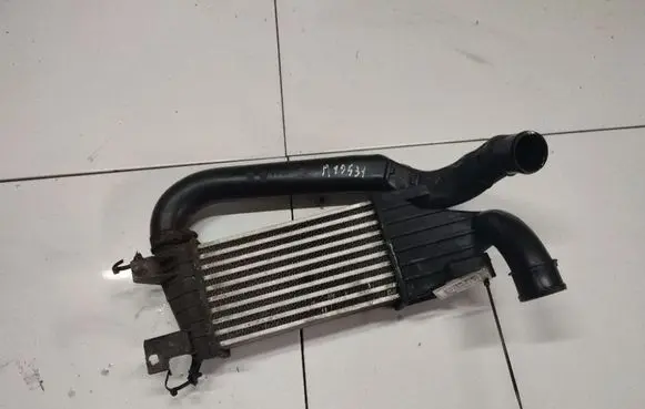 Opel Astra H Intercooler radiator