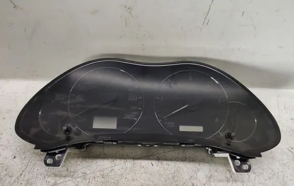 Toyota Avensis T250 Speedometer (instrument cluster) 8380005630H