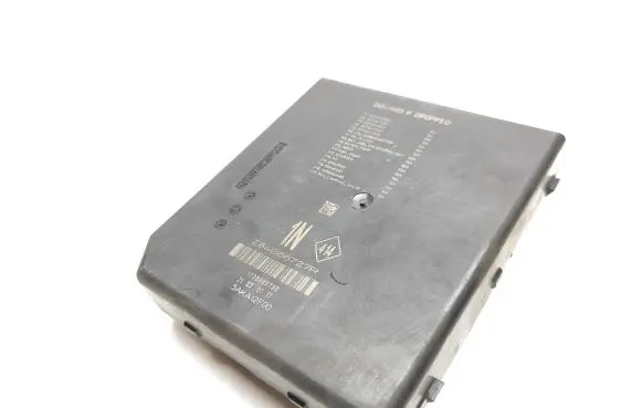 Renault Megane IV Comfort/convenience module 284B66727R 1735600790 5AKA12F00