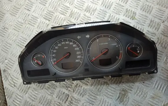 Volvo S60 Speedometer (instrument cluster) 8673262 8602764 69294730T