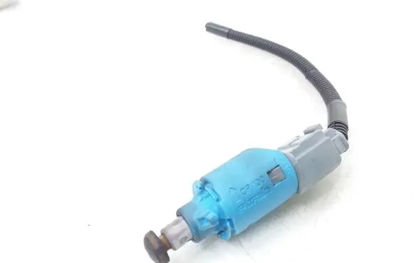 Renault Scenic II - Grand scenic II Brake pedal sensor switch 8200168239