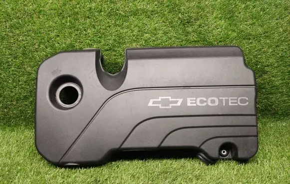 Chevrolet Cruze II Engine cover (trim) 12678006 12678005