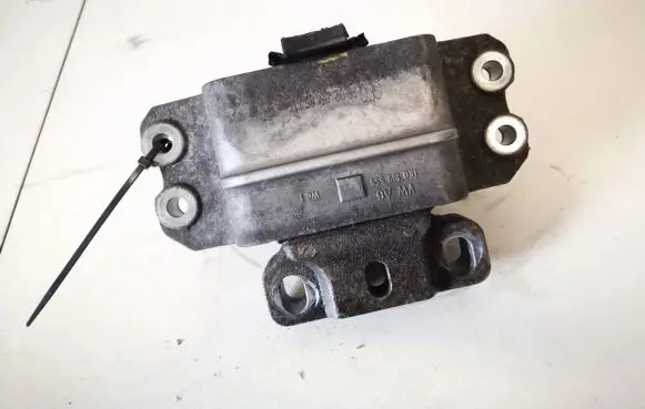 Seat Altea Engine mount bracket 1k0199555