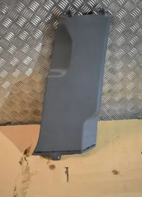 Porsche Cayenne (9Y0 9Y3) Other sill/pillar trim element 760867292B