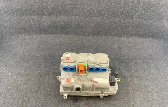 Volkswagen e-Golf Voltage converter inverter 0437508582 5QE907070D