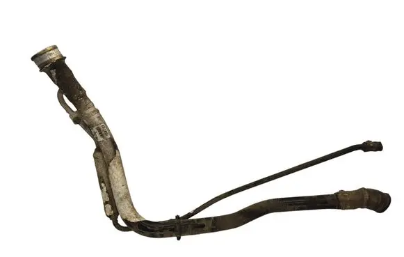 Volvo V70 Fuel tank filler neck pipe 8624705 H7G6A T5036963