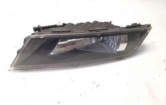Skoda Superb B8 (3V) Fog light set 