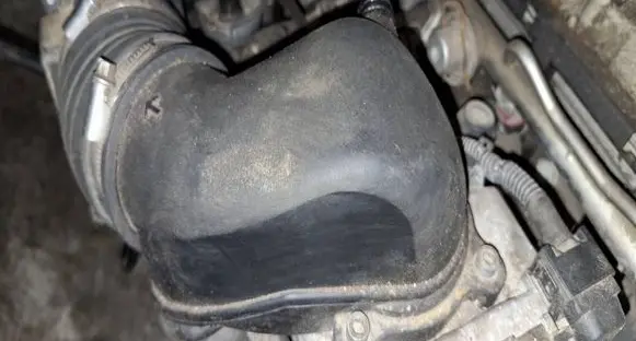 Mercedes-Benz C W203 Air intake hose/pipe 