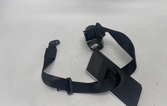 Audi Q7 4L Rear seatbelt 4L0857805G