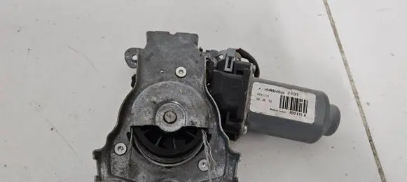 Nissan Qashqai Rear door window regulator with motor 402191A 060110 2191