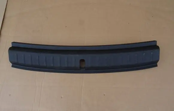 BMW X1 U11 Towing hook eye 9461985