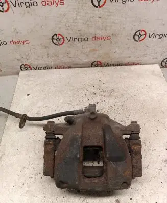 Honda CR-V Front brake caliper