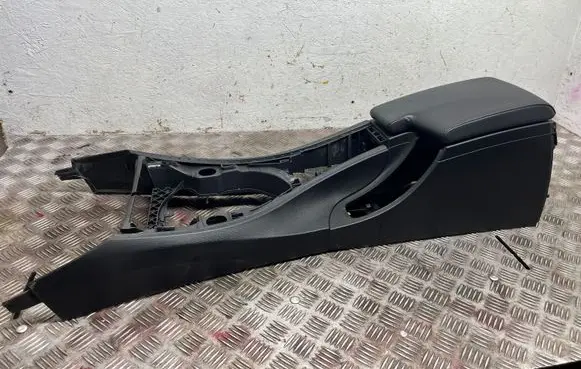 BMW 3 E90 E91 Armrest BSS3S01C45