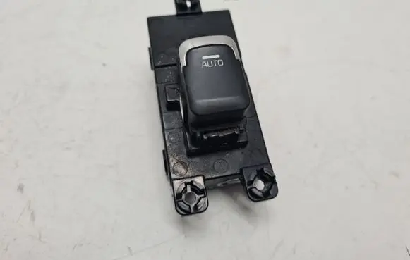 KIA Ceed Electric window control switch 4C25101000 93580A2100
