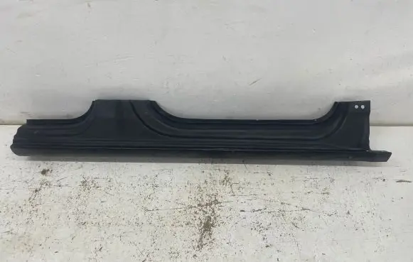 Skoda Superb B8 (3V) Sill