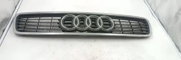 Audi A4 S4 B5 8D Front grill 8D0853651