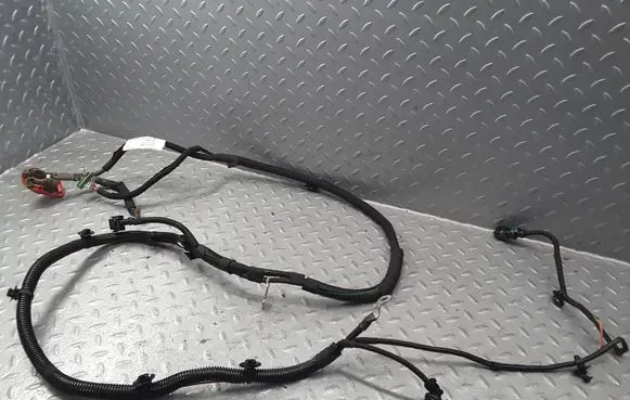 Citroen C5 Aircross Positive cable (battery) 9819950480
