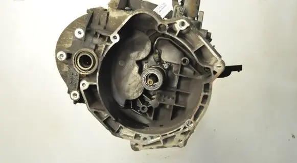 Opel Astra H Manual 6 speed gearbox 