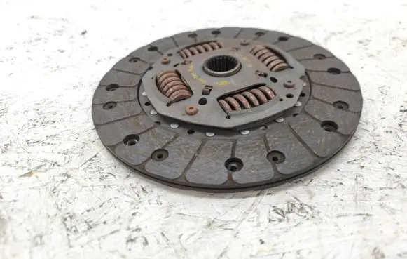 Toyota Yaris Clutch pressure plate 321007710