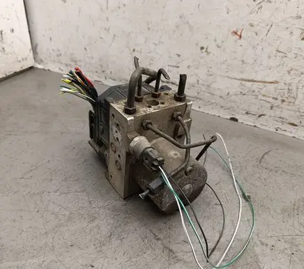 Ford Mondeo Mk III ABS Pump 0265950076 486044