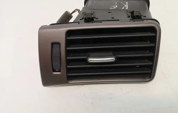 Audi A6 S6 C5 4B Dashboard side air vent grill/cover trim 4B1820901