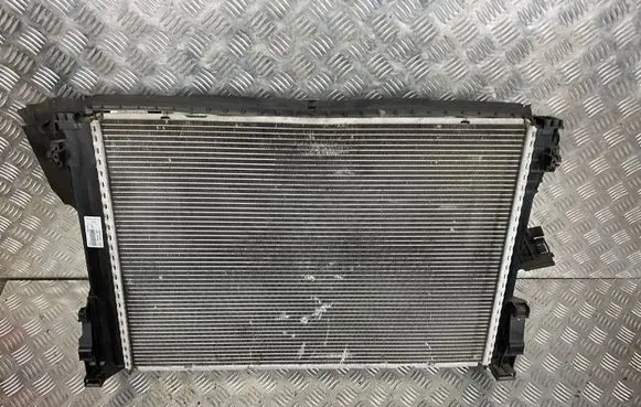 Mercedes-Benz E C207 W207 Radiator set A2049060212 A0995002603